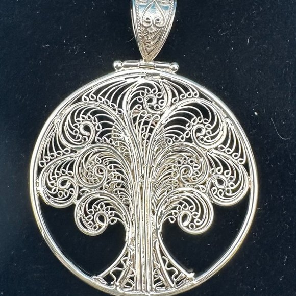 Sterling Silver Sajen Filigree Tree of Life Pendant - Picture 2 of 11